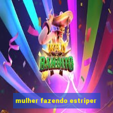 mulher fazendo estriper